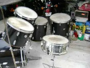 60s Majestic on C/L with 24&quot; bass .....
