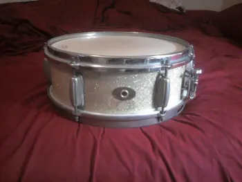 Slingerland Bop Snare and Bosphorus Cymbals