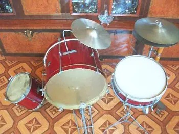 TROWA &amp; TACTON - Saxonian drums again