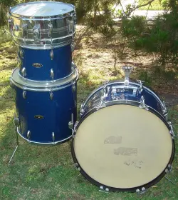 Karen Mij Blue Spk 4 Pc Set For A Song!