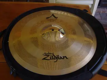 For sale ( in OZ ) Zildjian 21" Rezo Ride