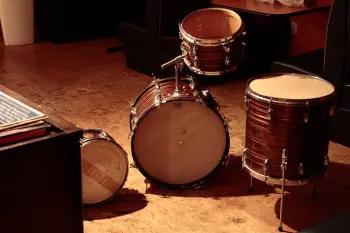 Vintage Ludwig set 70's era