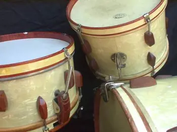 Wooden Snare Lugs (How'd they do that?)