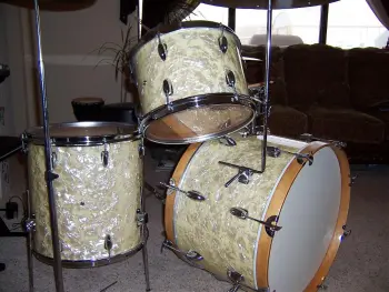 Need Keystone 60s Ludwig.  Will Trade Gretsch Catalina Maple
