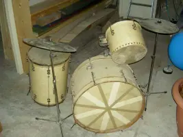40's Olympic drumset