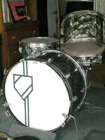 WFL White Marine Pearl Floor Tom or Shell (Player)