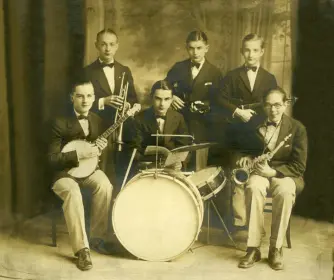 Pictures Of Vintage Drummers and Their Drums From The Way Back Machine