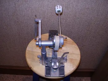 60s Swiv-O-Matic single vs two piece pedals