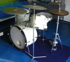 Sonor/Olympic/something else?