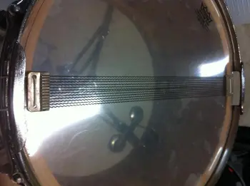 Identify this Slingerland Snare