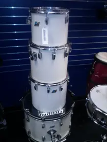 to buy or not to buy Ludwig B/O concert tom set