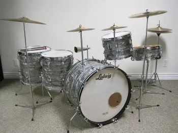 Psychadelic Red Ludwig kit