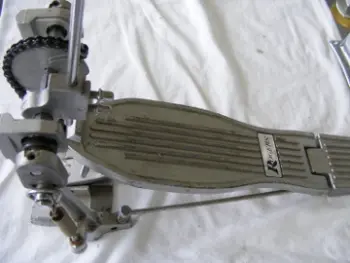 Rogers Pedal Identification Help, Please!