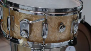 4 Piece Pearl Modern Jazz kit on Ebay