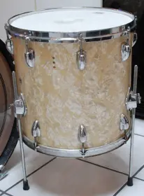 4 Piece Pearl Modern Jazz kit on Ebay
