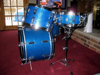 Rogers 1964 Holiday Club Set Blue Sparkle