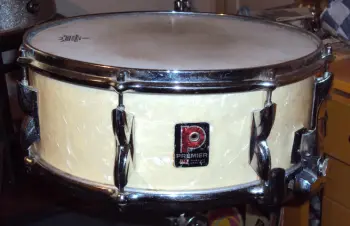 Premier 2001