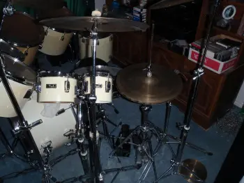 Pearl 'President' Kit ID Help
