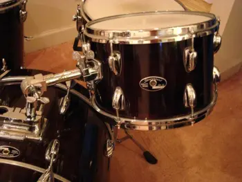 WTB: 1990's Slingerland HSS era Artist Custom toms
