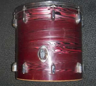 Expert help needed to identify another 5-piece vintage pawn shop beauty!!!!!!!