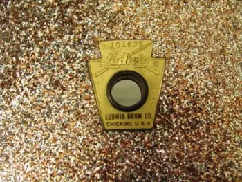 Ludwig 60's Jazz Fest Gold Sparkle in case on...