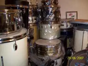 Huge drum collectors sale/hello!