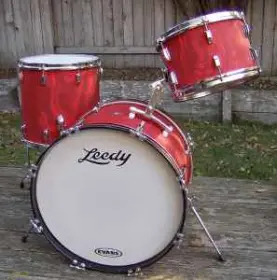 Nice Leedy 1965 set on C/L