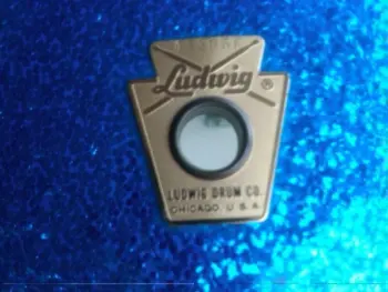 mint 1967 blue sparkle ludwig hollywood kit!!