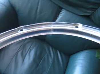 What brand of floor tom do I have here?