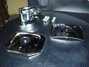 70s Pearl Brackets...