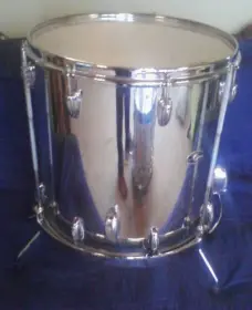 Slingerland chrome over wood.