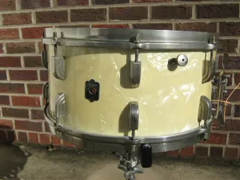 Broadway Standard