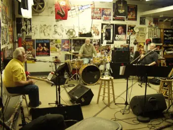 how many of you guys still play real rock and roll