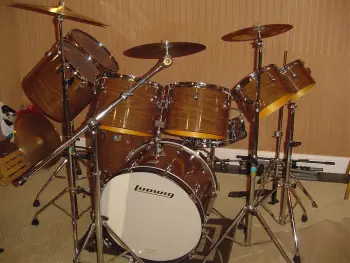 1978 Ludwig Quadraplus Mahogany wrap