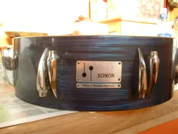 teardrop snare mech