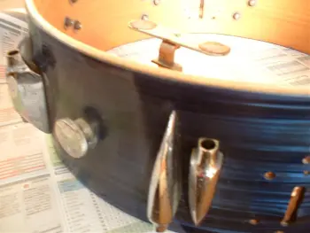 teardrop snare mech