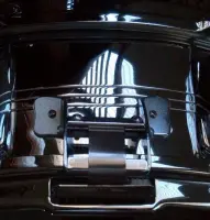 Slingerland Sound King Strainer help