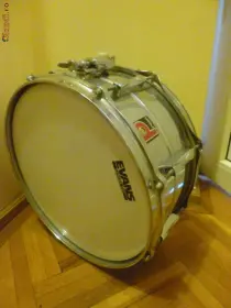 Premier 1026 snare