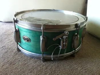 Cracked Slingerland