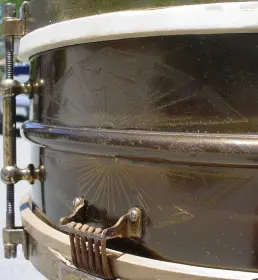 1926-29 LUDWIG &amp; LUDWIG 5x14 6 LUG GOLD PLATED/ENGRAVED UNIVERSAL MODEL*