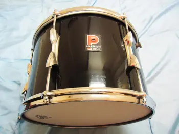 Please help identifying Premier drum set