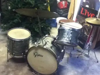 Garage Sale Kit