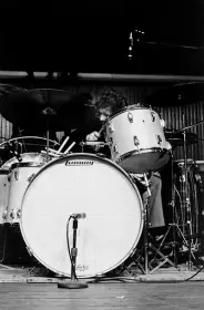 John Bonham &quot;Ritchie Ring&quot; on bass drum