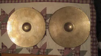 Zildjian 16&quot; hats