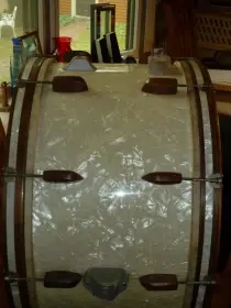 Question re: Tom mount for Ludwig 1942 'Victory' kit