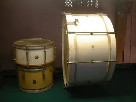 Tons of drum stuff