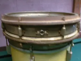 Tons of drum stuff