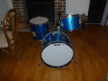 Ludwig Blue Sparkle Club Date