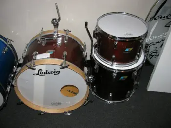 ~1970's Ludwig Black Oyster Pearl Jazzette~