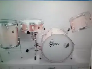 I have a legitimate Gretsch question about lacquer kits…